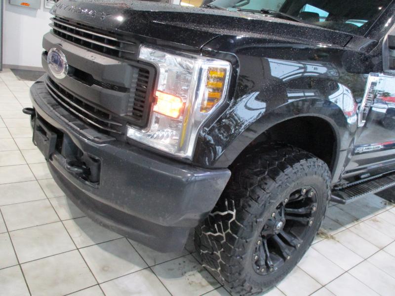 Ford F-250 SD XLT Crew Cab Short Bed 4WD 2019