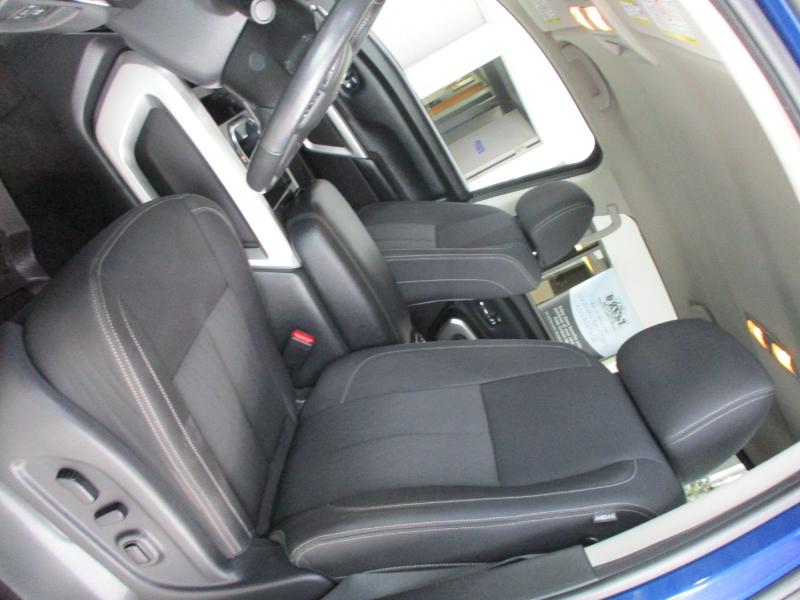 Nissan Titan XD SV Crew Cab 4WD 2019