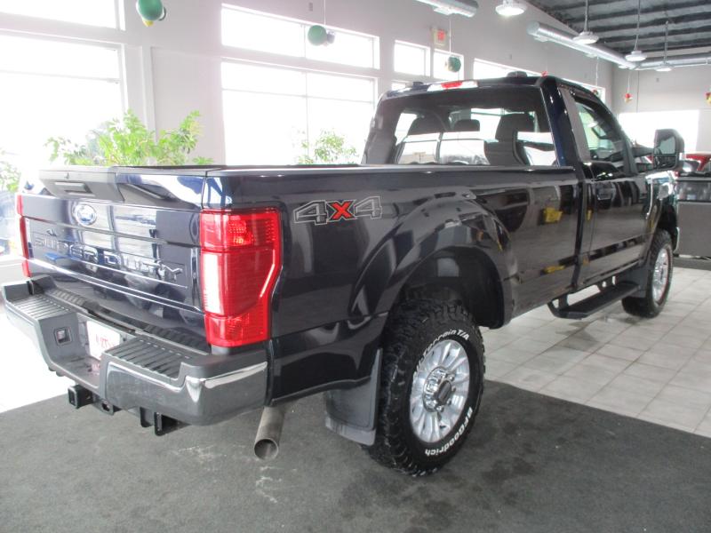 Ford F-250 SD XLT 4WD 2022