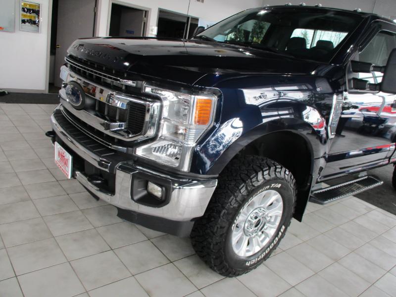 Ford F-250 SD XLT 4WD 2022