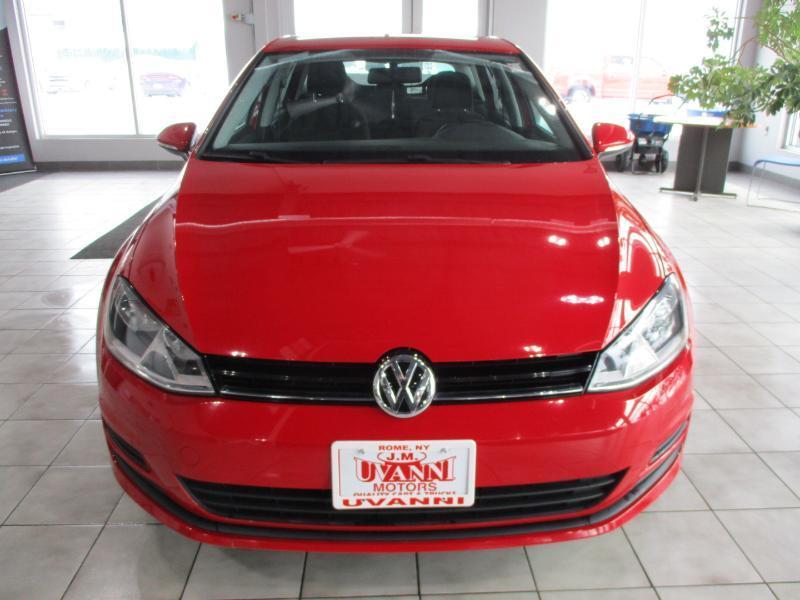 Volkswagen Golf TSI S 6A 2016