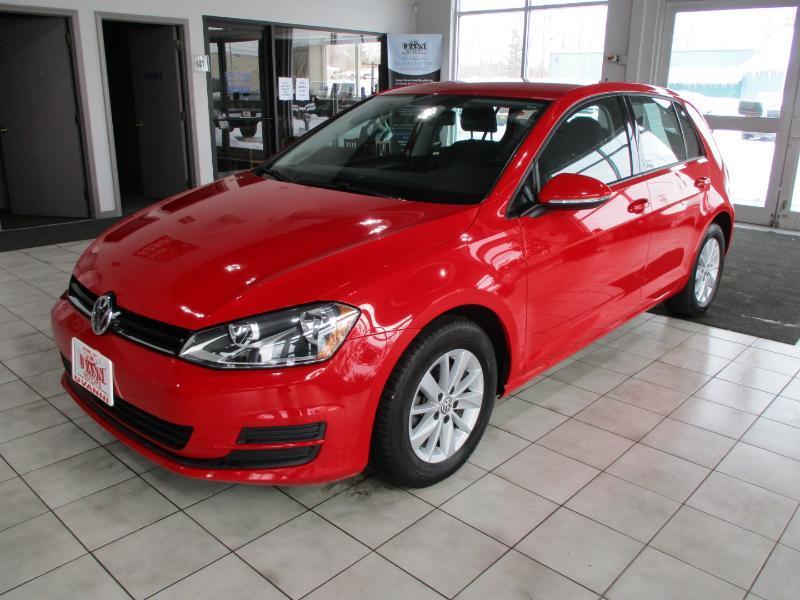 Volkswagen Golf TSI S 6A 2016