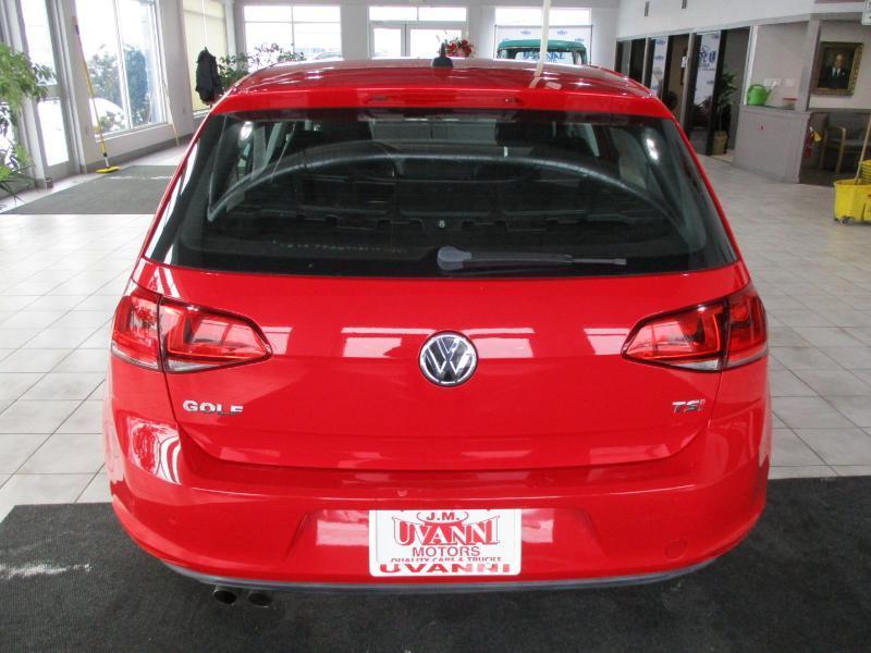 Volkswagen Golf TSI S 6A 2016