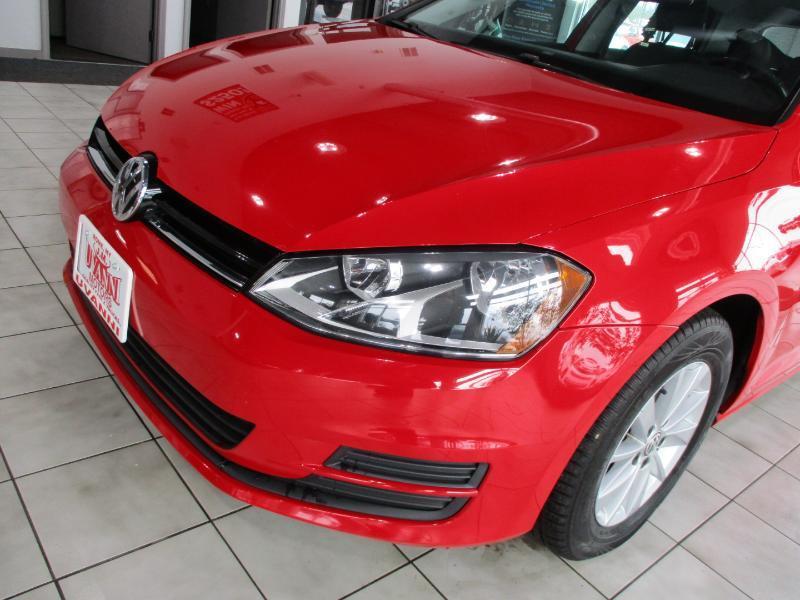 Volkswagen Golf TSI S 6A 2016