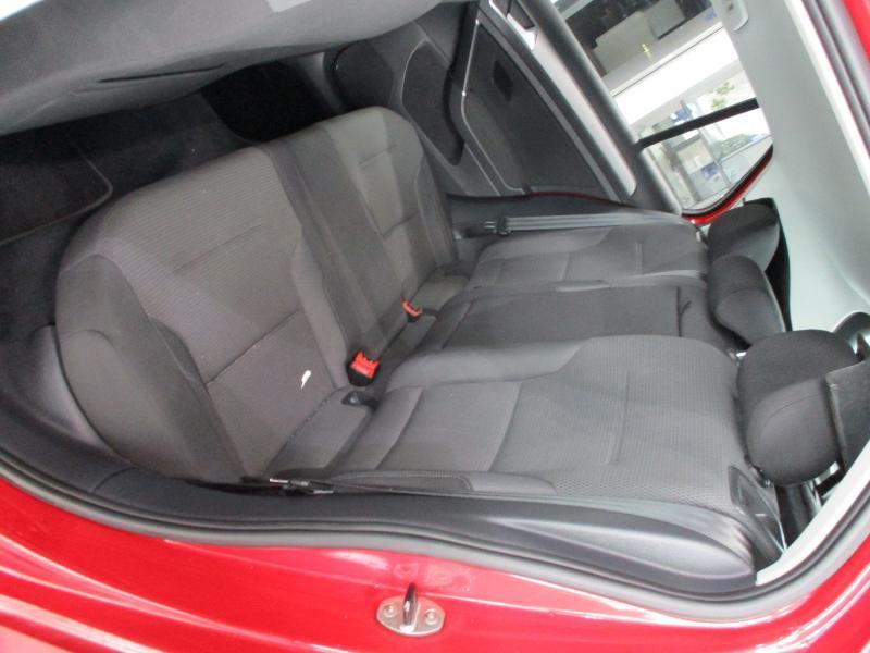 Volkswagen Golf TSI S 6A 2016