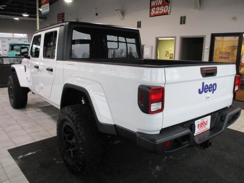 Jeep Gladiator Sport S 4x4 2023