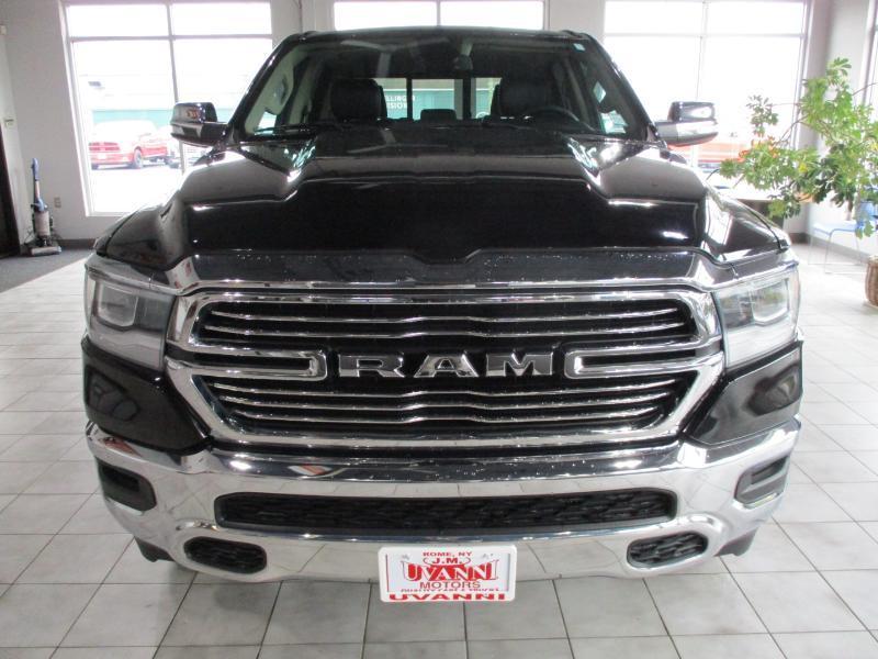 RAM 1500 Laramie Crew Cab SWB 4WD 2019