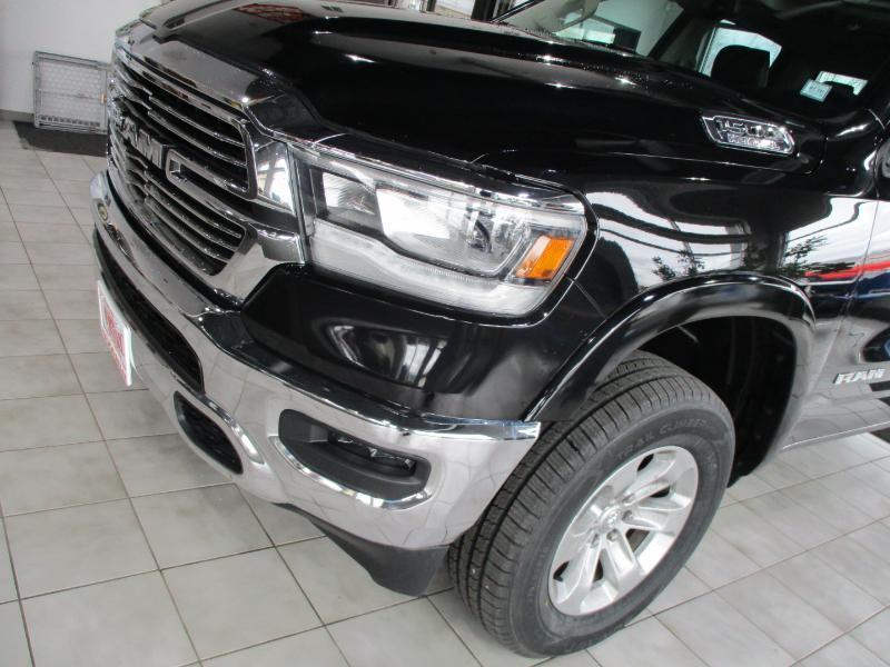 RAM 1500 Laramie Crew Cab SWB 4WD 2019