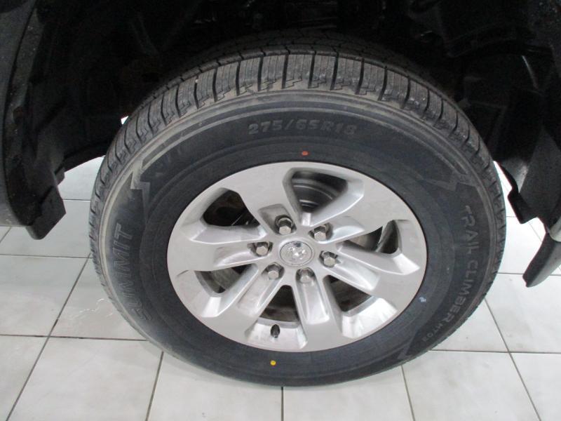 RAM 1500 Laramie Crew Cab SWB 4WD 2019