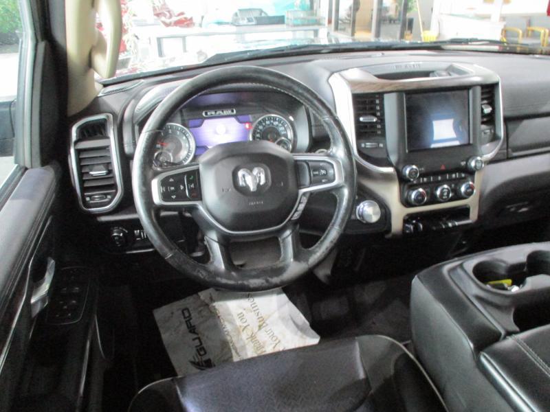 RAM 1500 Laramie Crew Cab SWB 4WD 2019