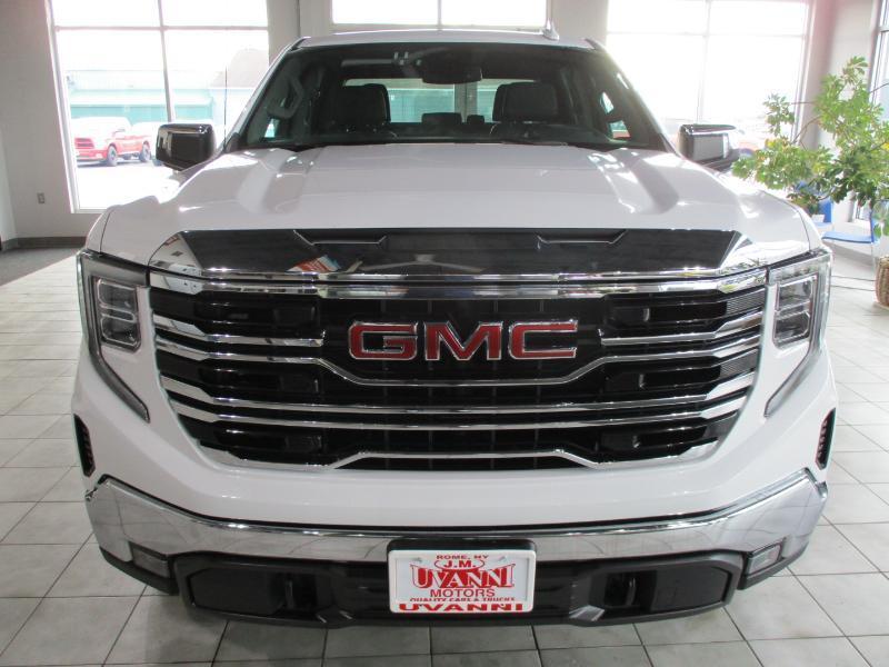 GMC Sierra 1500 SLT Crew Cab 4WD 2025