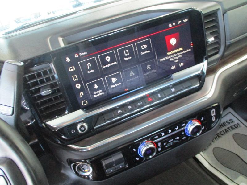 GMC Sierra 1500 SLT Crew Cab 4WD 2025