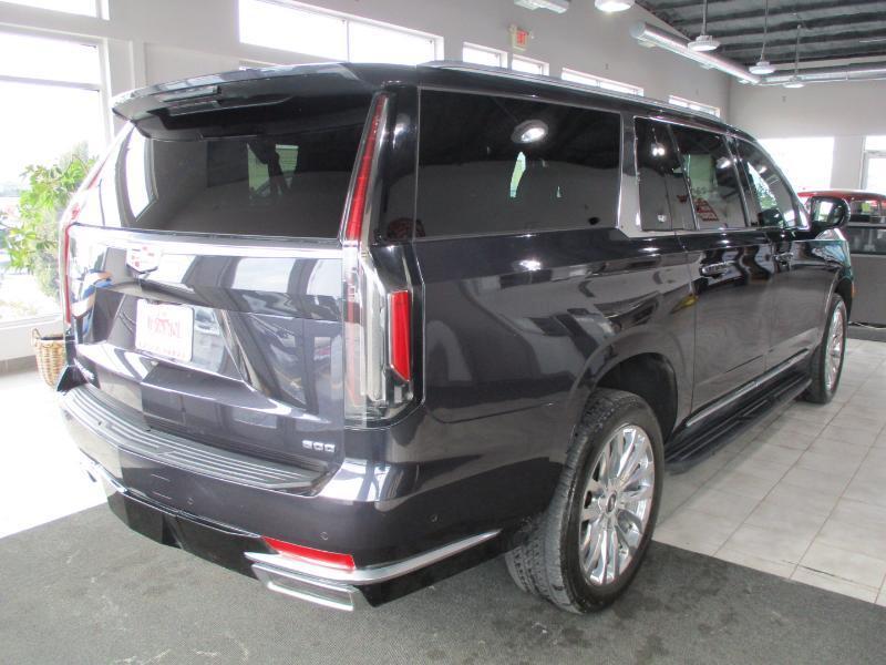 Cadillac Escalade ESV Premium Luxury 4WD 2022