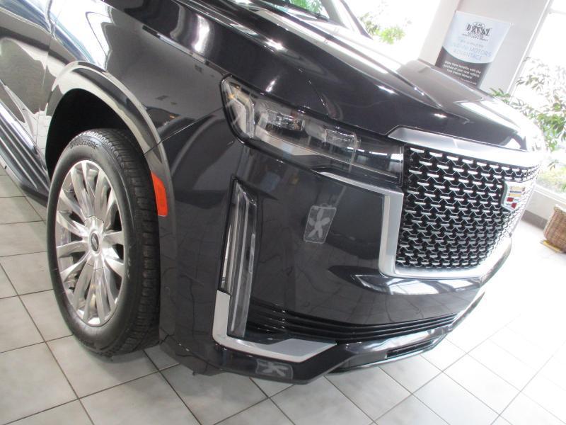 Cadillac Escalade ESV Premium Luxury 4WD 2022