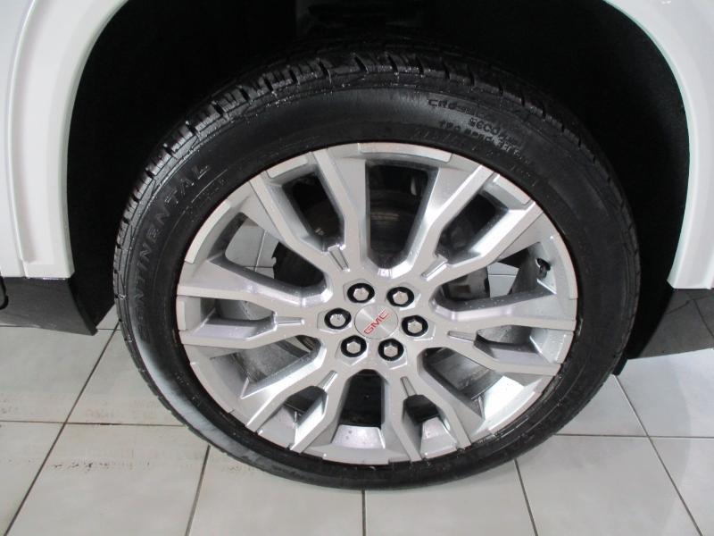 GMC Acadia Denali AWD 2024