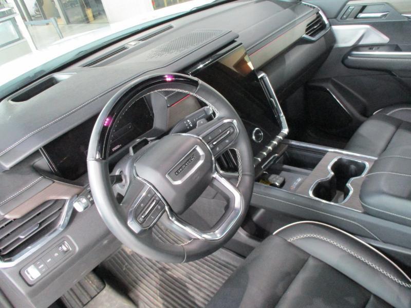 GMC Acadia Denali AWD 2024