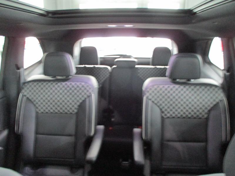 GMC Acadia Denali AWD 2024