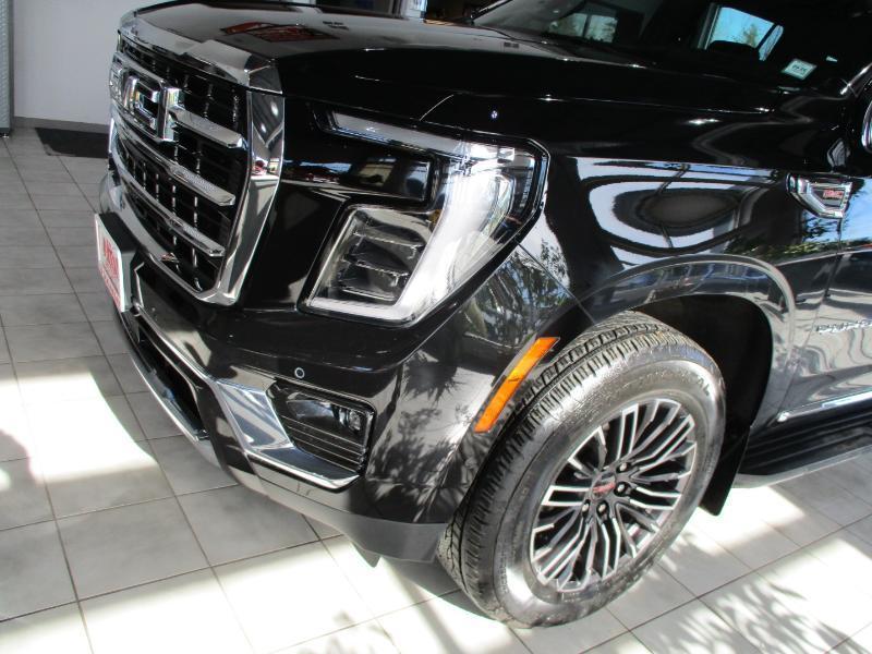 GMC Yukon XL Elevation 4WD 2026