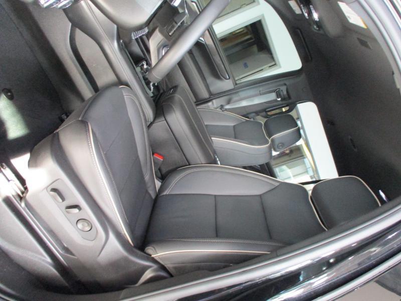 GMC Yukon XL Elevation 4WD 2026