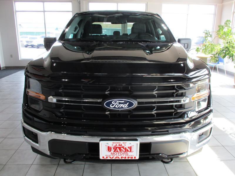 Ford F-150 XLT SuperCrew 4WD 2024