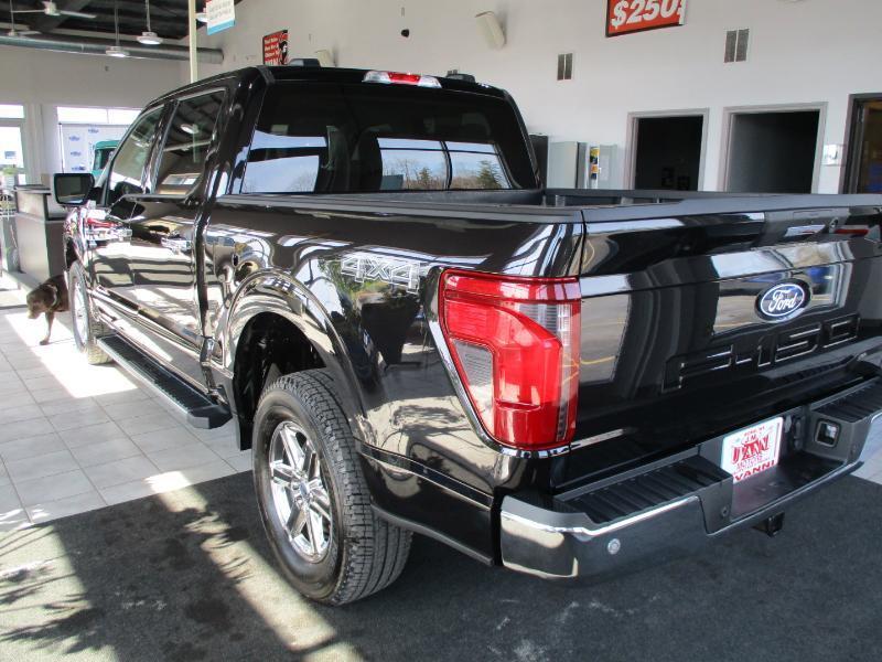 Ford F-150 XLT SuperCrew 4WD 2024