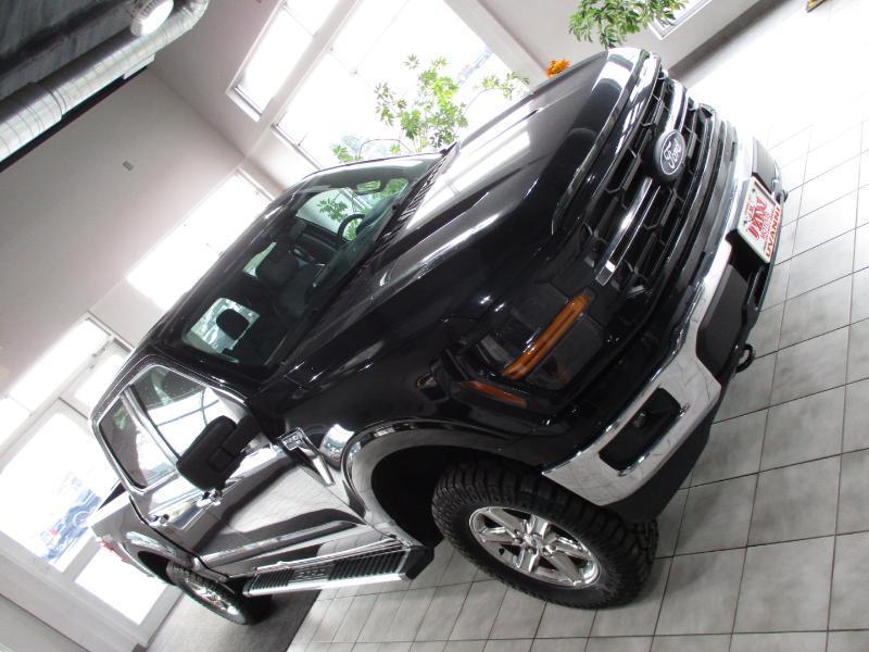 Ford F-150 XLT SuperCrew 4WD 2024