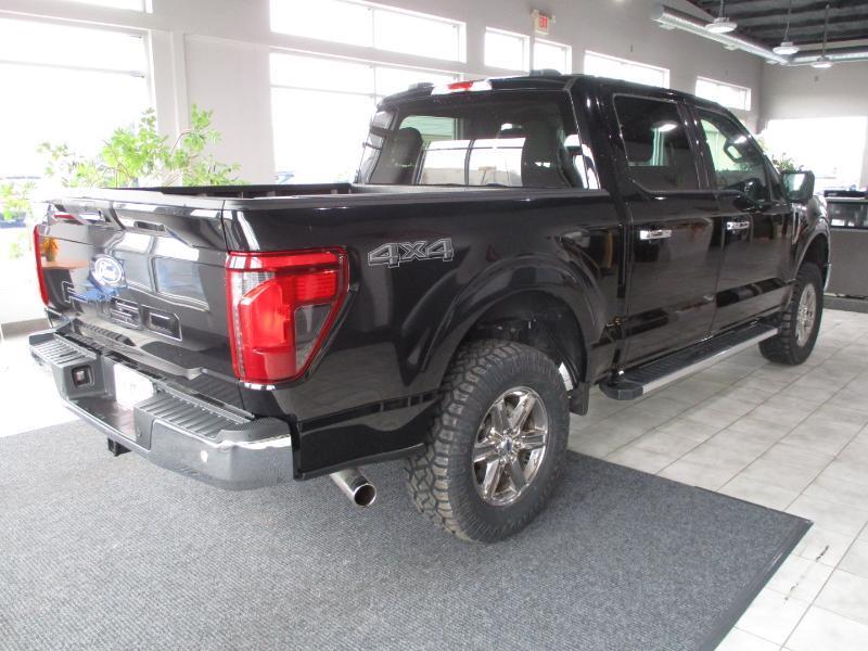 Ford F-150 XLT SuperCrew 4WD 2024
