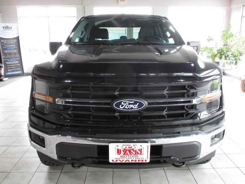 Ford F-150 XLT SuperCrew 4WD 2024