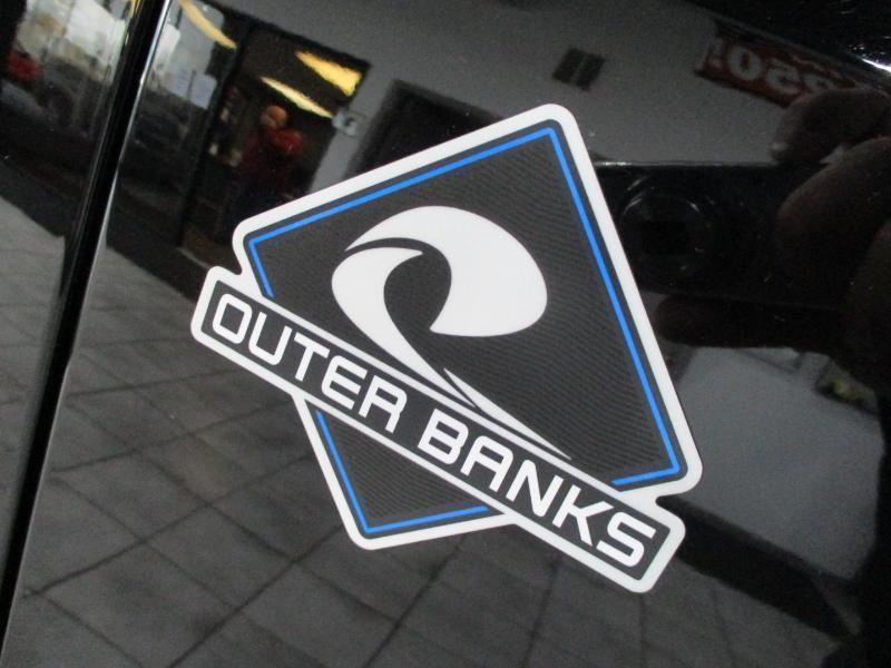 Ford Bronco Outer Banks 2-Door w/Advanced 2023