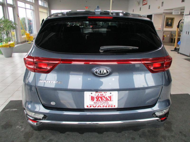Kia Sportage LX FWD 2020