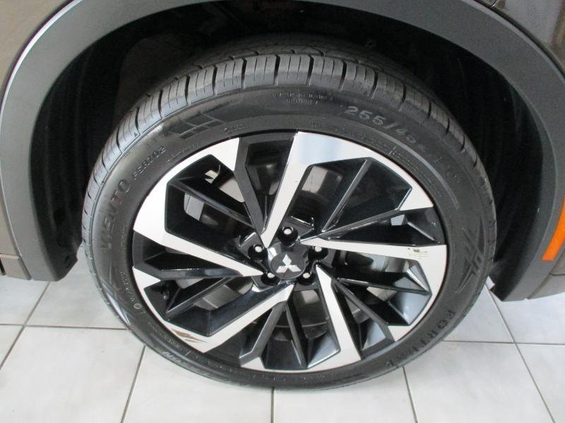 Mitsubishi Outlander SEL 4WD 2022