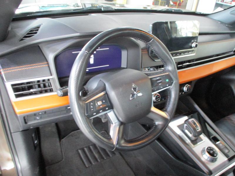 Mitsubishi Outlander SEL 4WD 2022