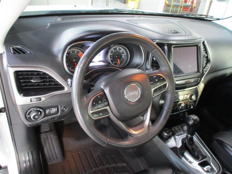 Jeep Cherokee Latitude Lux 4WD 2022