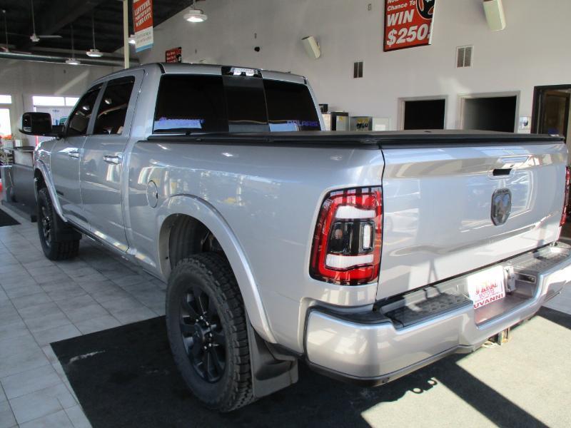RAM 2500 Laramie Crew Cab SWB 4WD 2022
