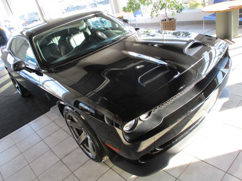 Dodge Challenger SRT Hellcat 2022