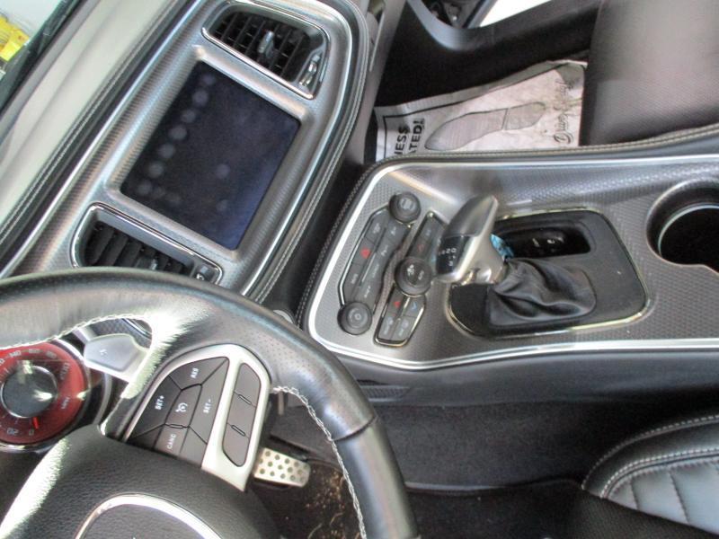 Dodge Challenger SRT Hellcat 2022