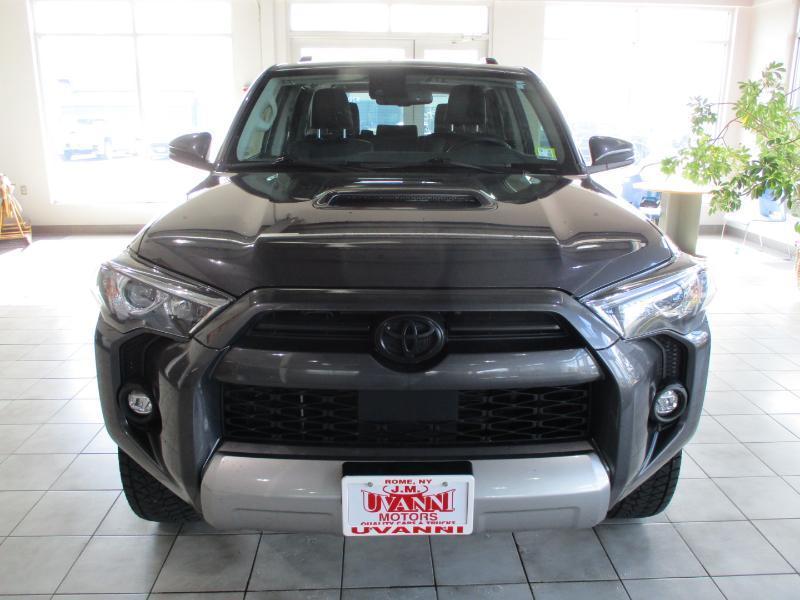 Toyota 4Runner TRD Off-road Premium 4WD 2021