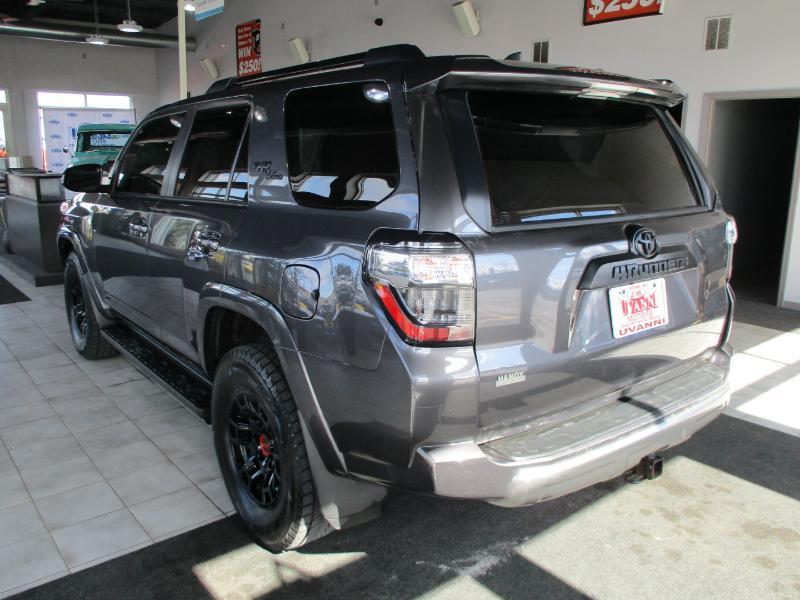 Toyota 4Runner TRD Off-road Premium 4WD 2021