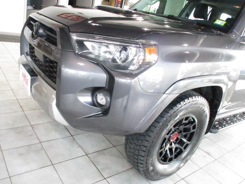 Toyota 4Runner TRD Off-road Premium 4WD 2021