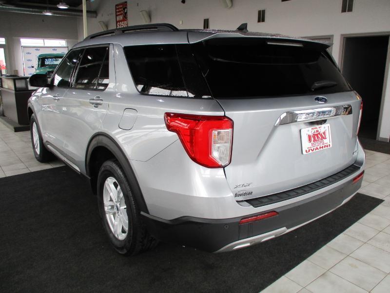 Ford Explorer XLT AWD 2022