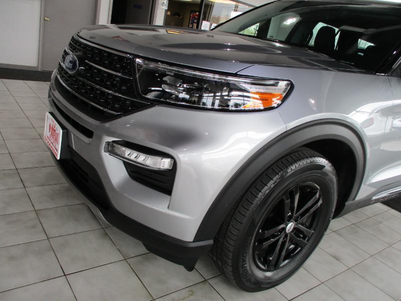 Ford Explorer XLT AWD 2022