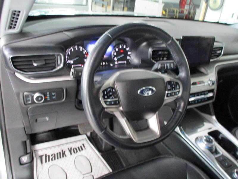 Ford Explorer XLT AWD 2022