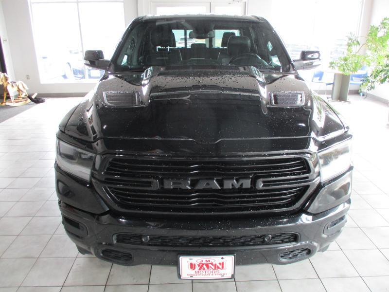 RAM 1500 Laramie Crew Cab SWB 4WD 2019