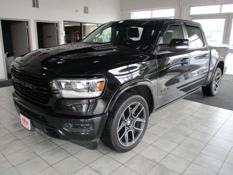 RAM 1500 Laramie Crew Cab SWB 4WD 2019