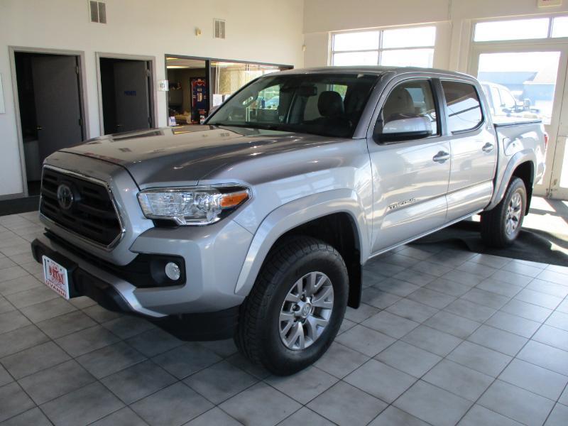 Toyota Tacoma SR5 Double Cab Long Bed V6 6AT 4WD 2019