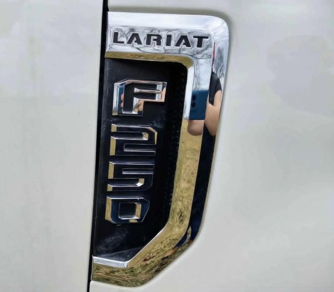 Ford F-250 SD Lariat SuperCab Long Bed 4WD 2021