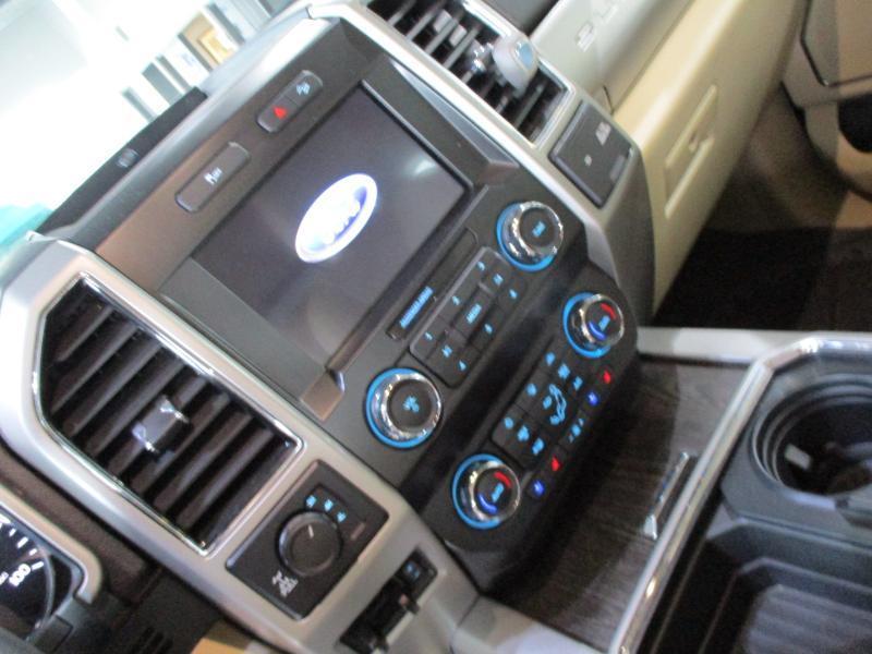 Ford F-250 SD Lariat SuperCab Long Bed 4WD 2021