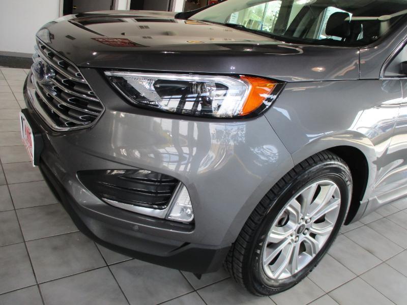 Ford Edge Titanium 2024