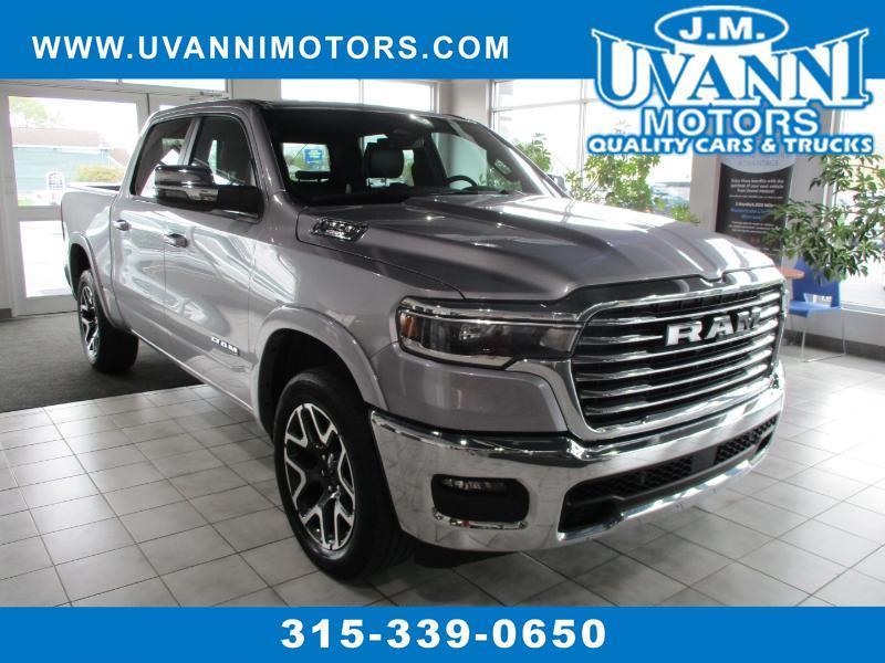 RAM 1500 Laramie Crew Cab SWB 4WD 2025