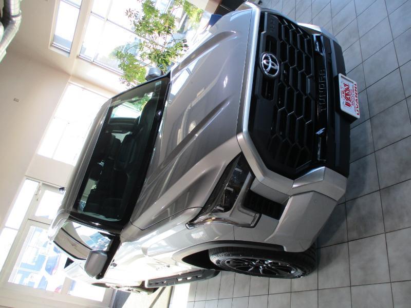Toyota Tundra Limited CrewMax 4WD 2023